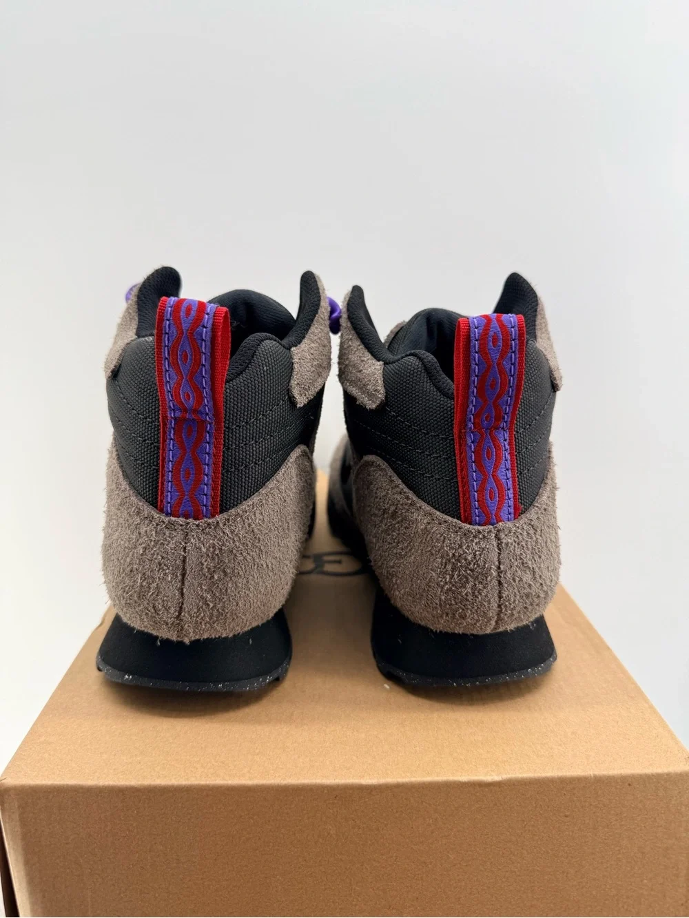 Nike ACG Torre Mid- Waterproof Olive Grey Size 7M